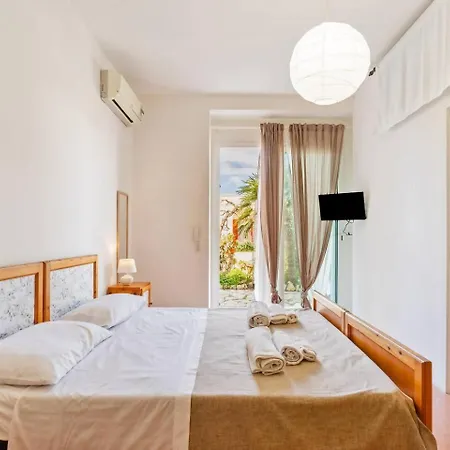 Marchese By Vivimy 3* Marina di Mancaversa