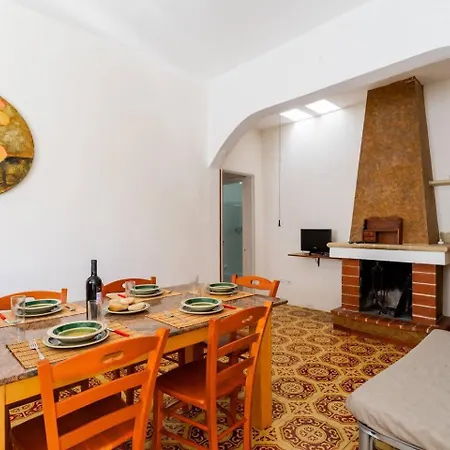 Bed & Breakfast Marchese By Vivimy 3*