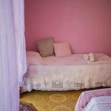 Marchese By Vivimy 3* مارينا دي مانكافيسا