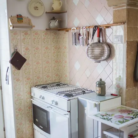 Marchese By Vivimy Bed & Breakfast 3*